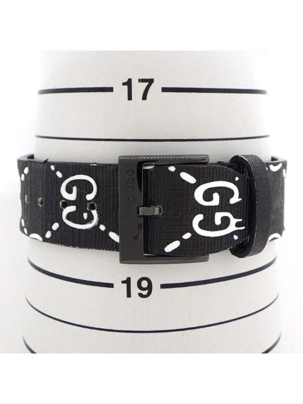 Gucci Watch Timeless 126.4 Ghost Limited